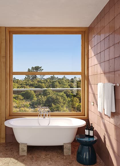 Pine Pool Suite